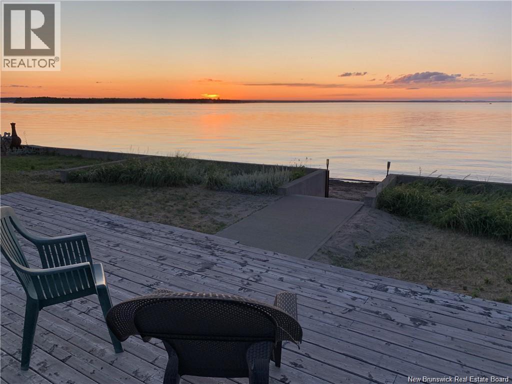 345 Bayshore Drive, Bathurst, New Brunswick  E2A 6A5 - Photo 15 - NB135944