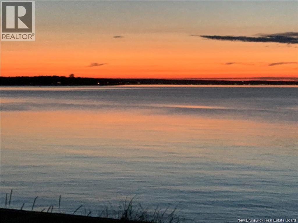 345 Bayshore Drive, Bathurst, New Brunswick  E2A 6A5 - Photo 17 - NB135944