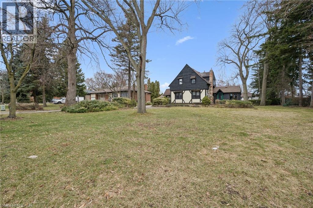 623 King Road, Burlington, Ontario  L7T 3K3 - Photo 4 - 40815556