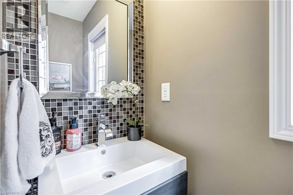 23 Hepworth Crescent, Ancaster, Ontario  L9K 0C4 - Photo 18 - 40814811