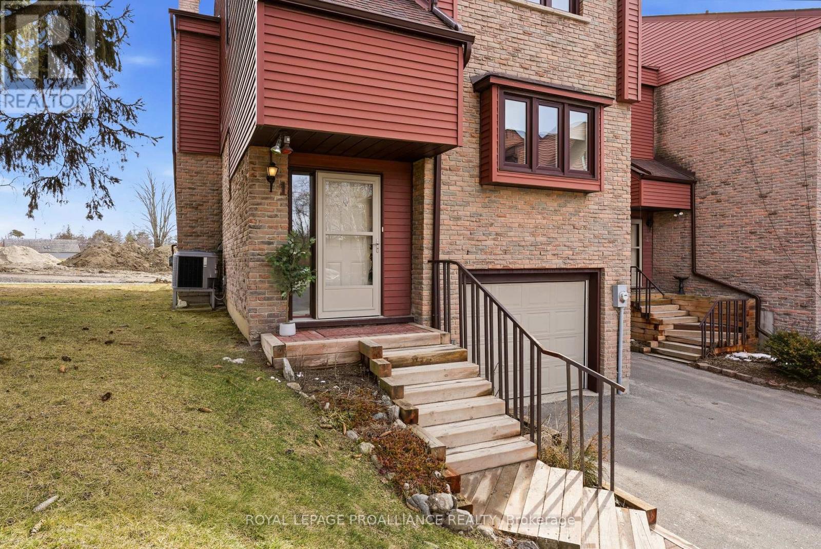 1 - 1798 Old Hwy 2, Quinte West, Ontario  K8N 4Z2 - Photo 4 - X12927488