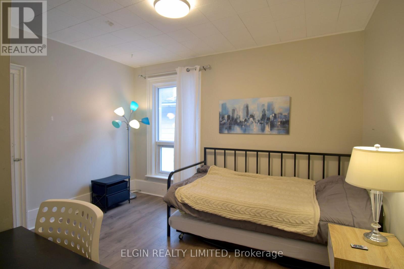 57 Scott Street, St. Thomas, Ontario  N5P 1K7 - Photo 17 - X12927526