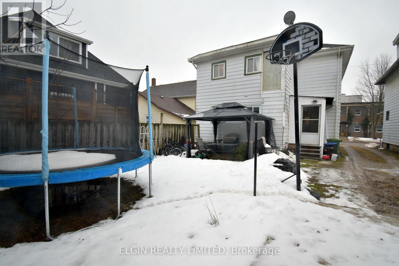 57 Scott Street, St. Thomas, Ontario  N5P 1K7 - Photo 29 - X12927526