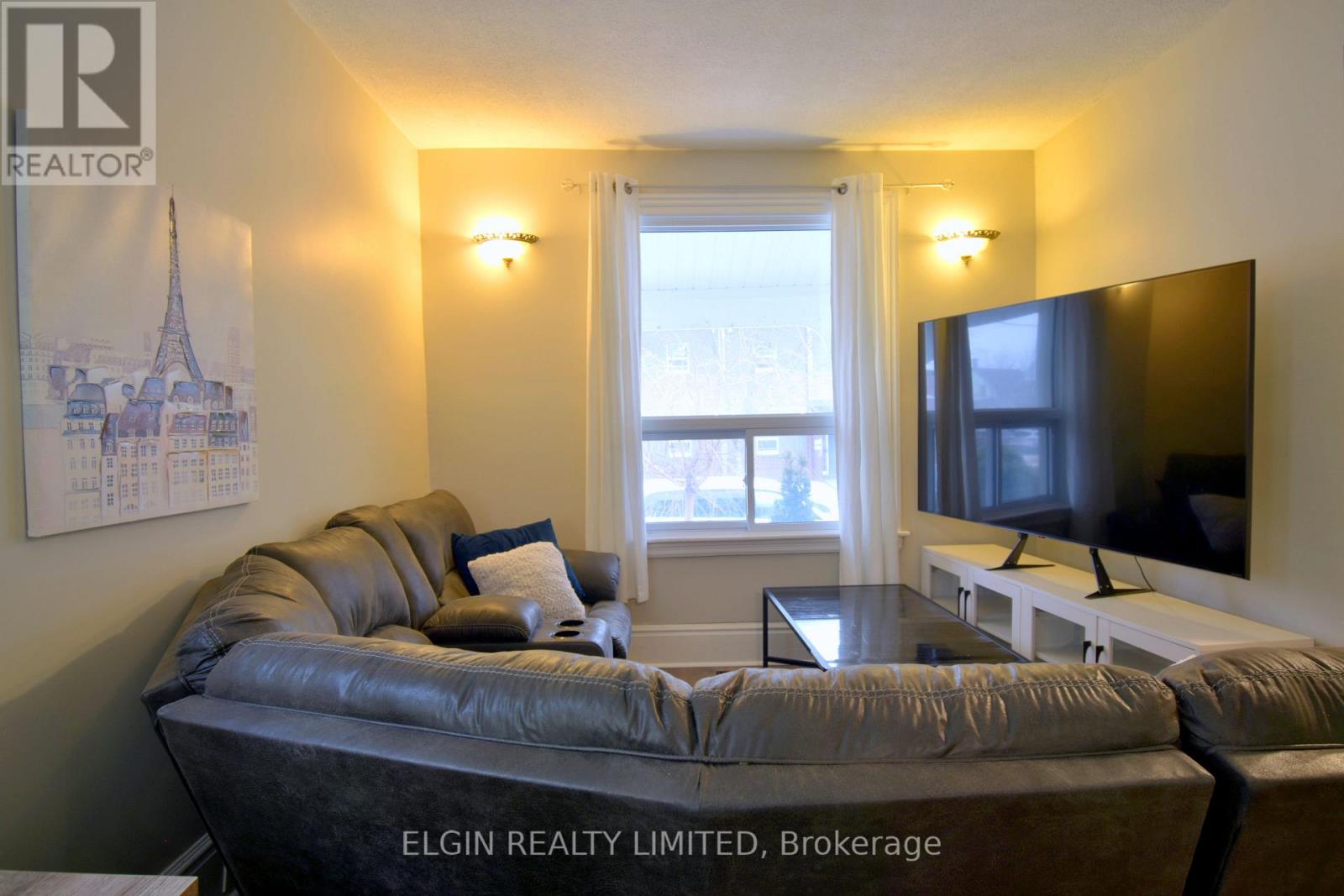 57 Scott Street, St. Thomas, Ontario  N5P 1K7 - Photo 6 - X12927526