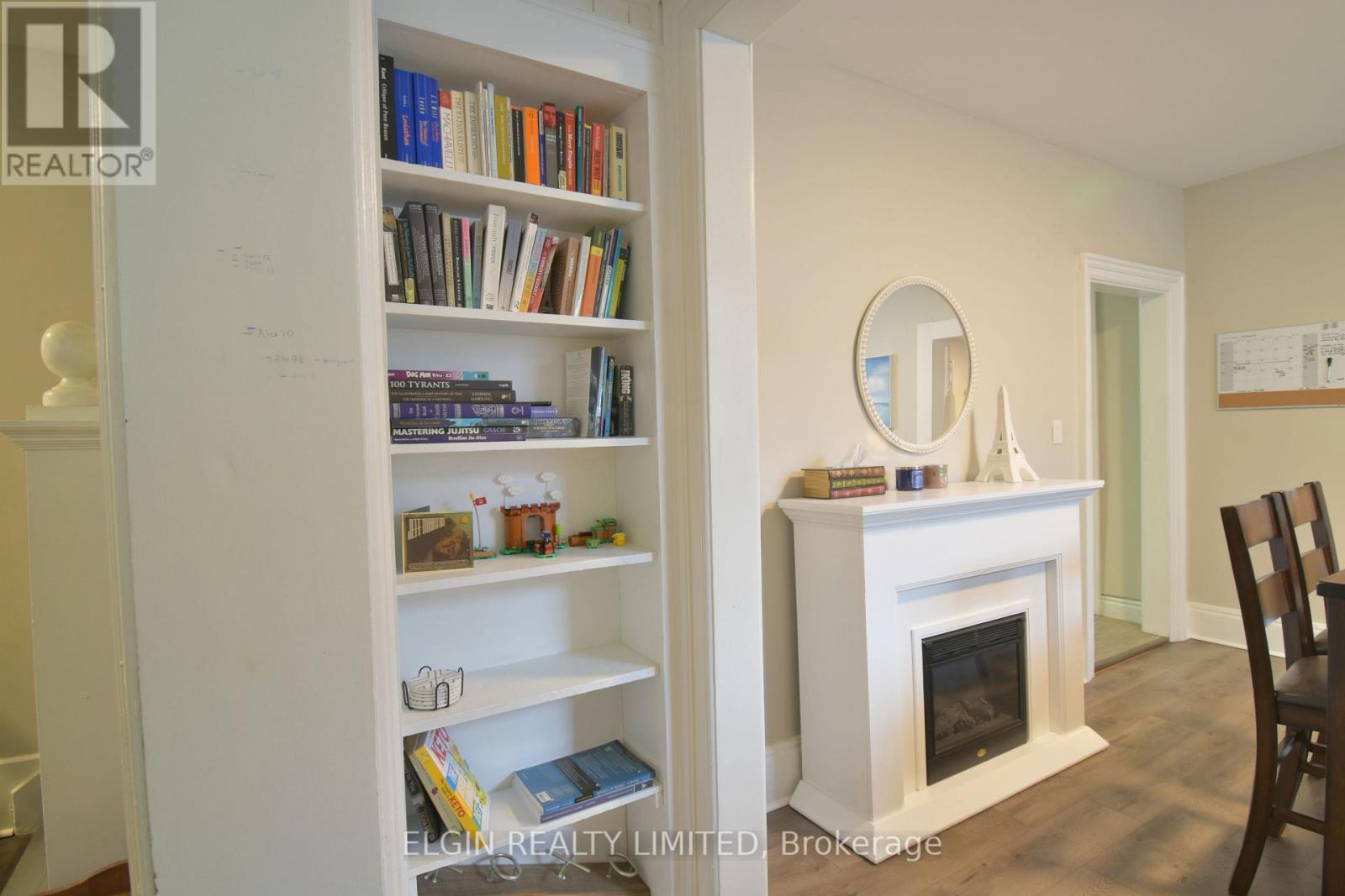 57 Scott Street, St. Thomas, Ontario  N5P 1K7 - Photo 8 - X12927526