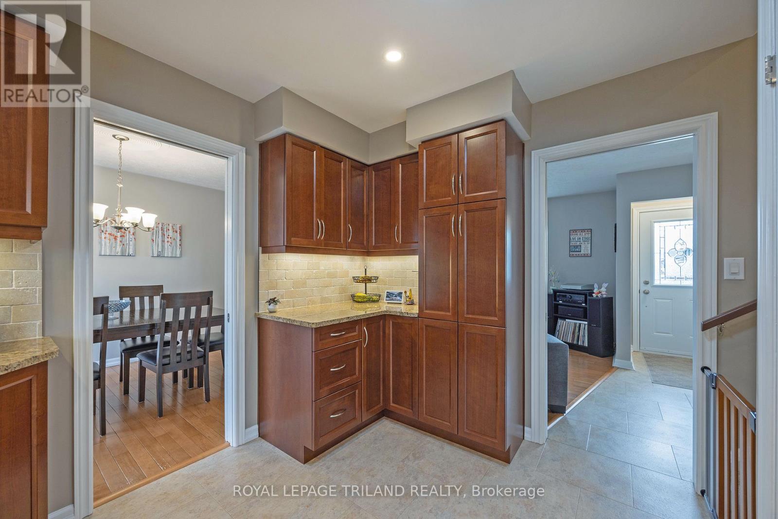 59 Lawrence Avenue, St. Thomas, Ontario  N5R 4Y7 - Photo 10 - X12927534