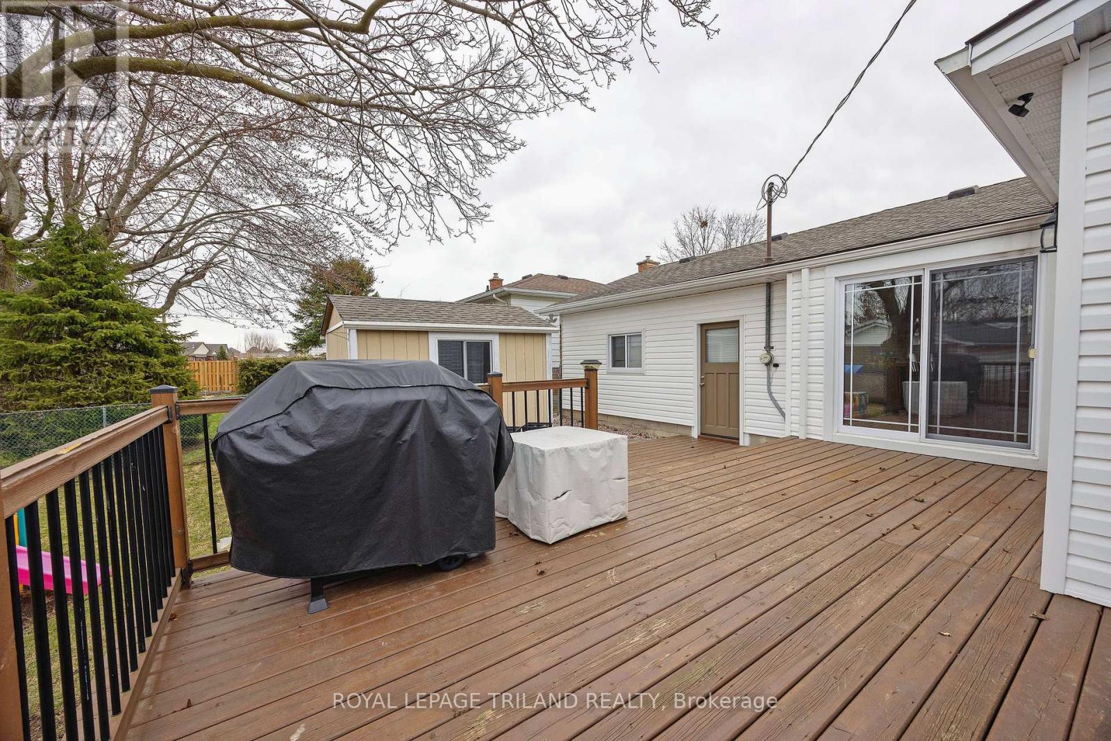 59 Lawrence Avenue, St. Thomas, Ontario  N5R 4Y7 - Photo 35 - X12927534