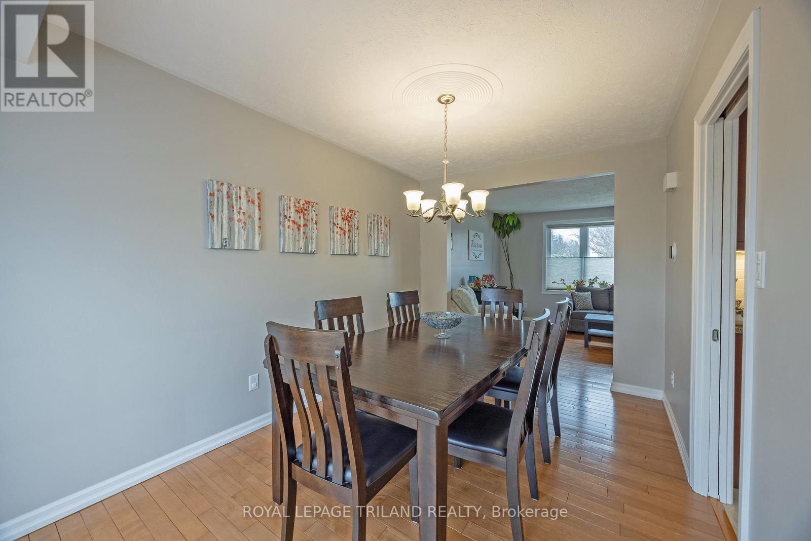 59 Lawrence Avenue, St. Thomas, Ontario  N5R 4Y7 - Photo 9 - X12927534