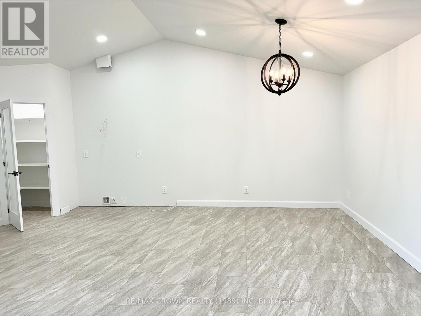 22 Golf Street, Kapuskasing, Ontario  P5N 3J6 - Photo 11 - T12927500