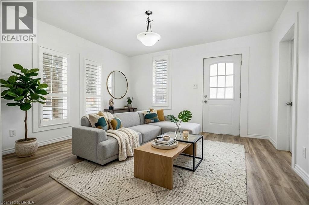 150 Catharine Avenue, Brantford, Ontario  N3T 1Y6 - Photo 2 - 40815290