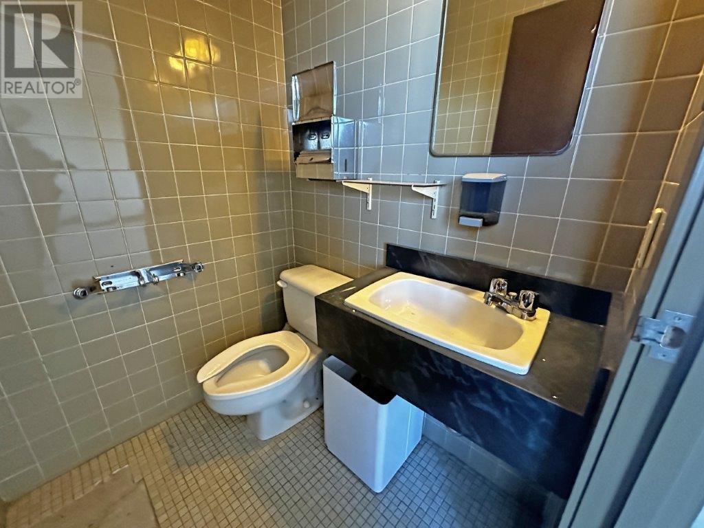 1805 Arthur Street, Second Floor, Thunder Bay, Ontario  P7E 2R6 - Photo 31 - TB2600550