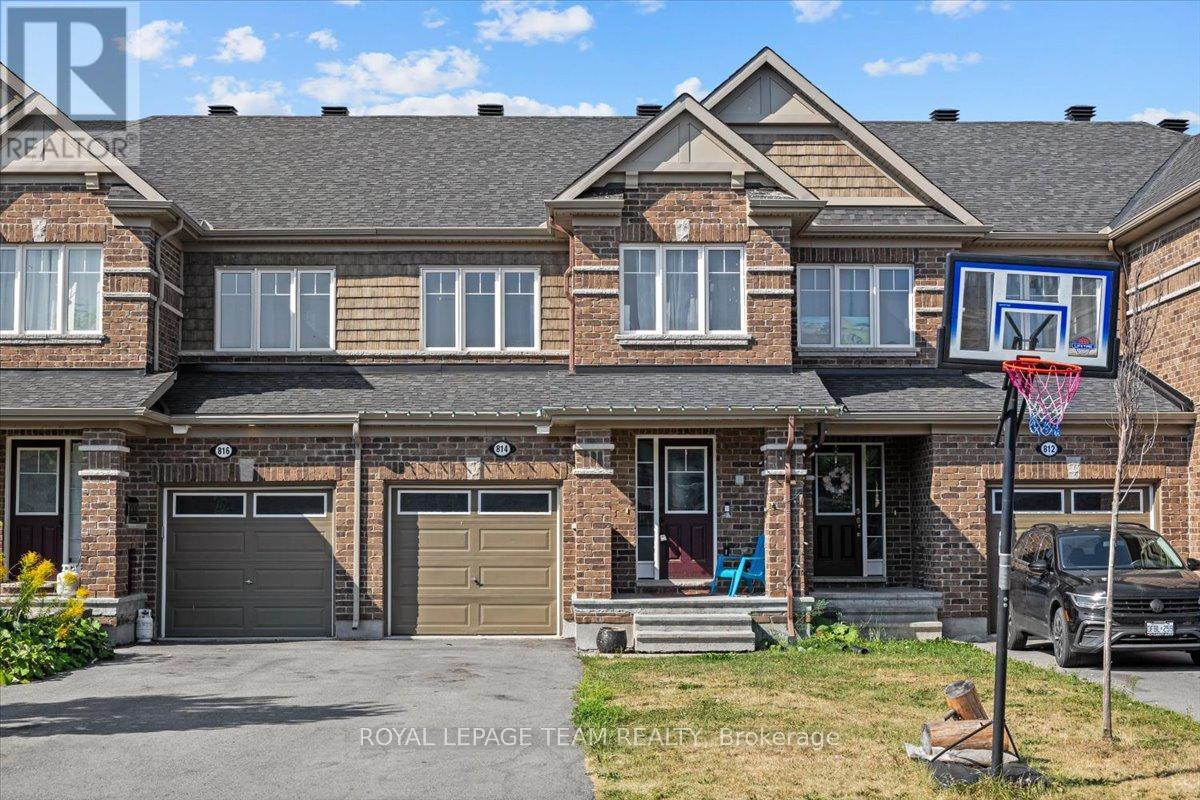 814 STALLION CRESCENT, Ottawa, Ontario