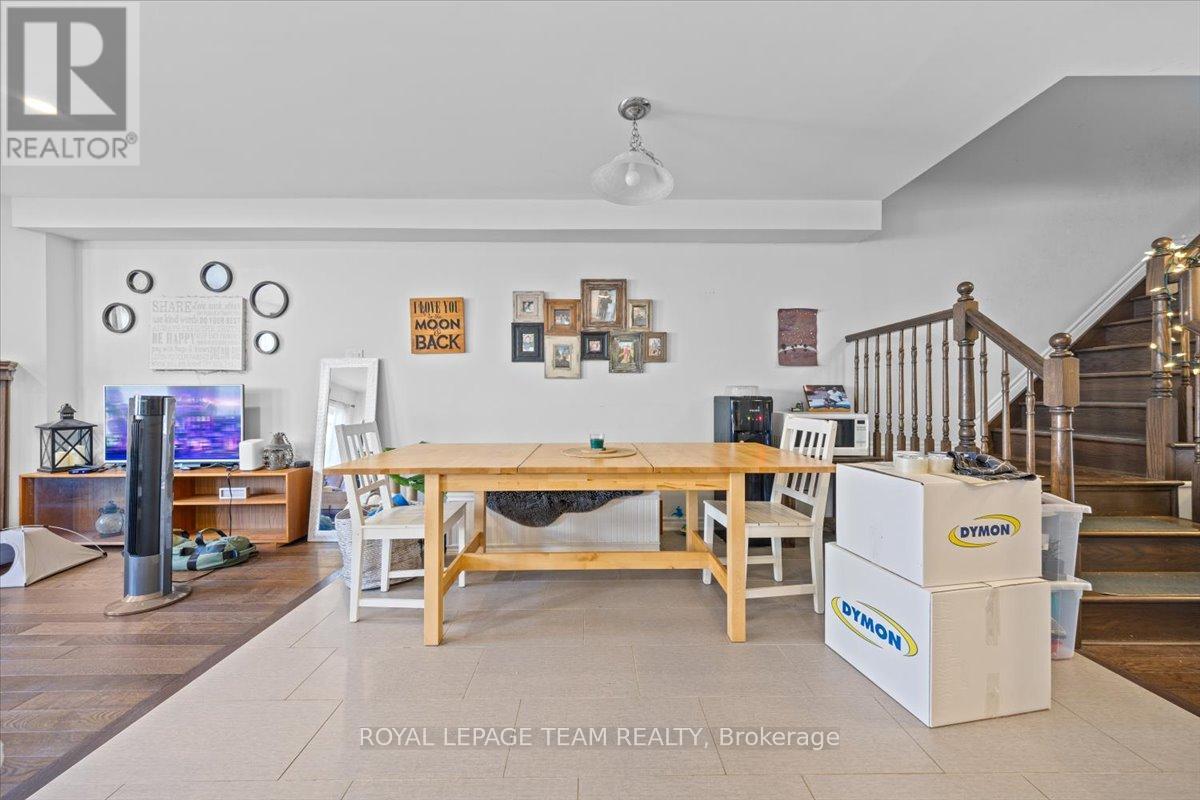 814 Stallion Crescent, Ottawa, Ontario  K2S 2G1 - Photo 9 - X12927490