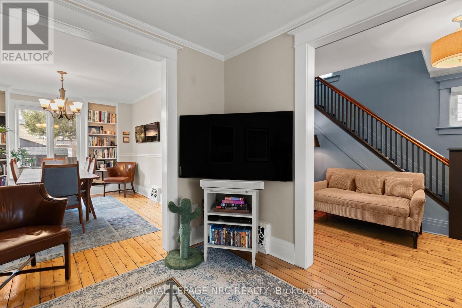 51 Chaplin Avenue, St. Catharines, Ontario  L2R 2E4 - Photo 11 - X12927548