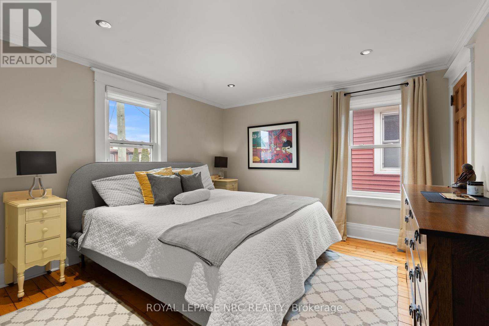 51 Chaplin Avenue, St. Catharines, Ontario  L2R 2E4 - Photo 24 - X12927548