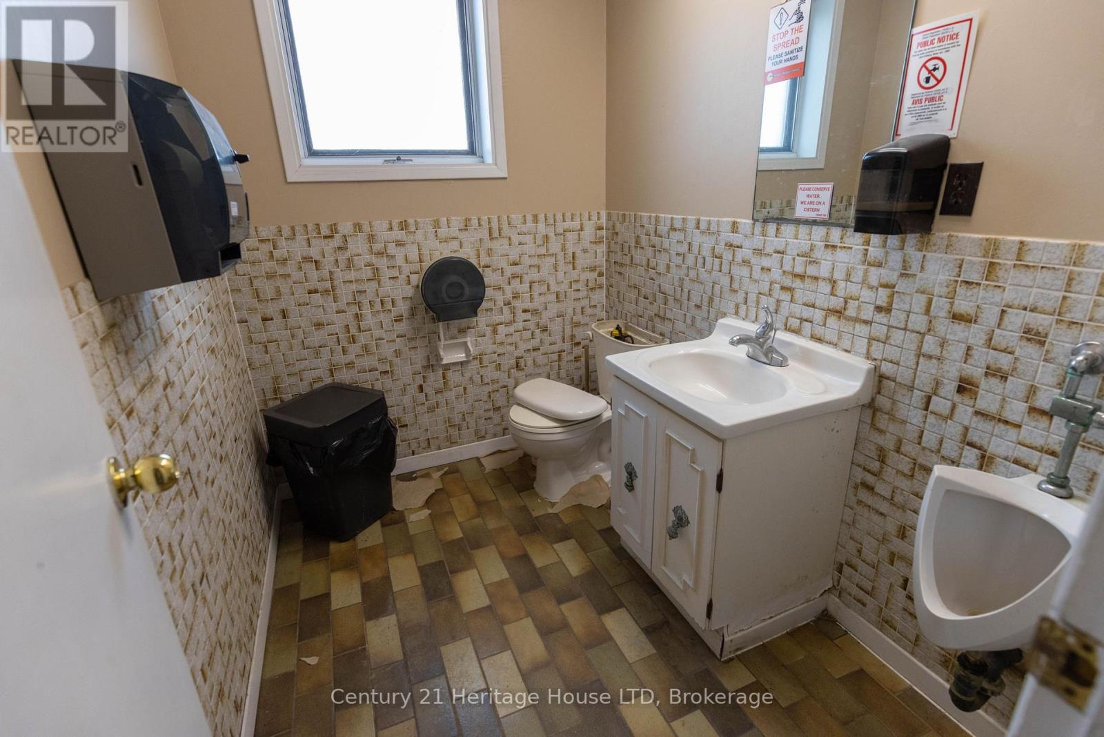 435 River Road, Pelham, Ontario  L0S 1C0 - Photo 18 - X12927602