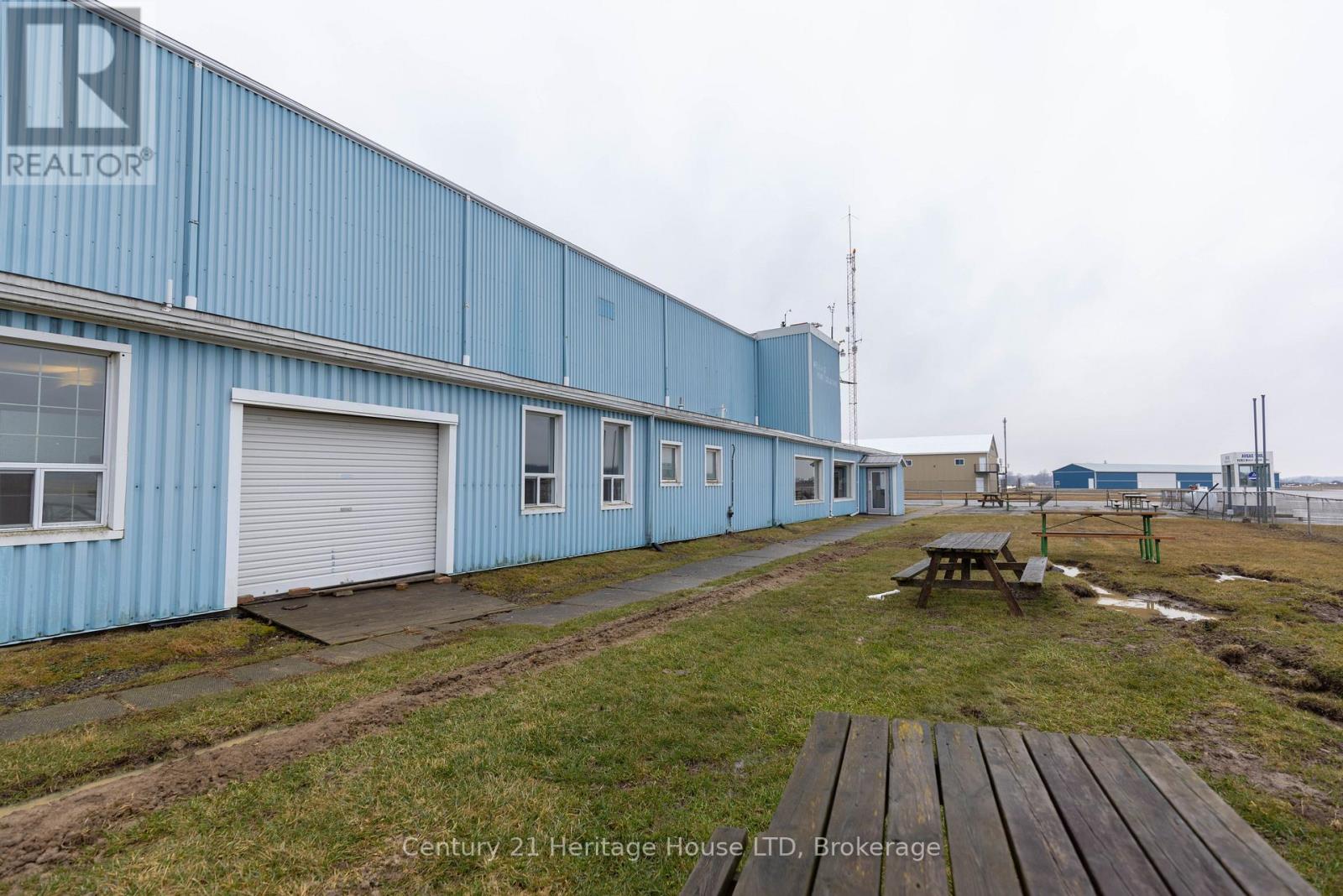 435 River Road, Pelham, Ontario  L0S 1C0 - Photo 23 - X12927602