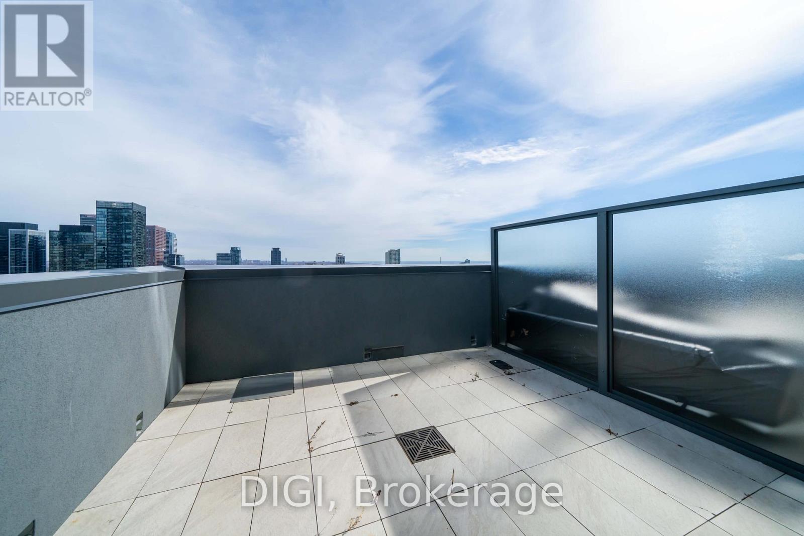 2302 - 8 Gloucester Street, Toronto, Ontario  M4Y 0H8 - Photo 14 - C12927508