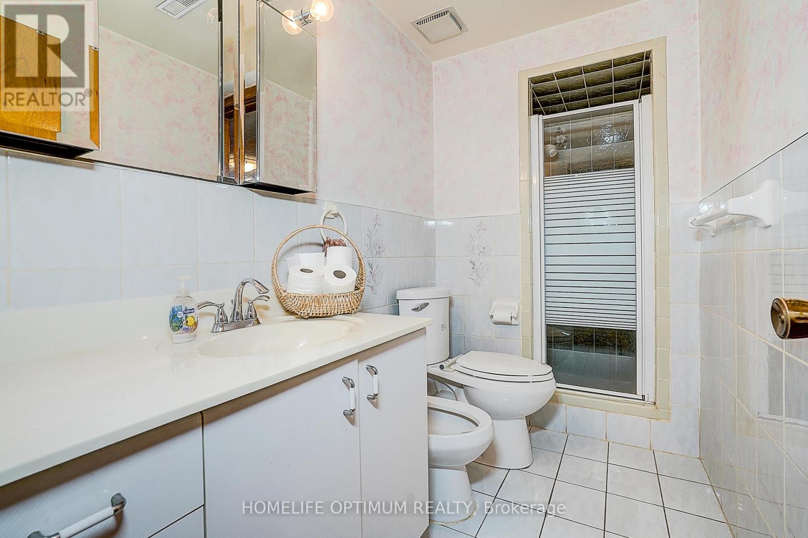 58 Hazelnut Crescent N, Toronto, Ontario  M2J 4W3 - Photo 12 - C12927528