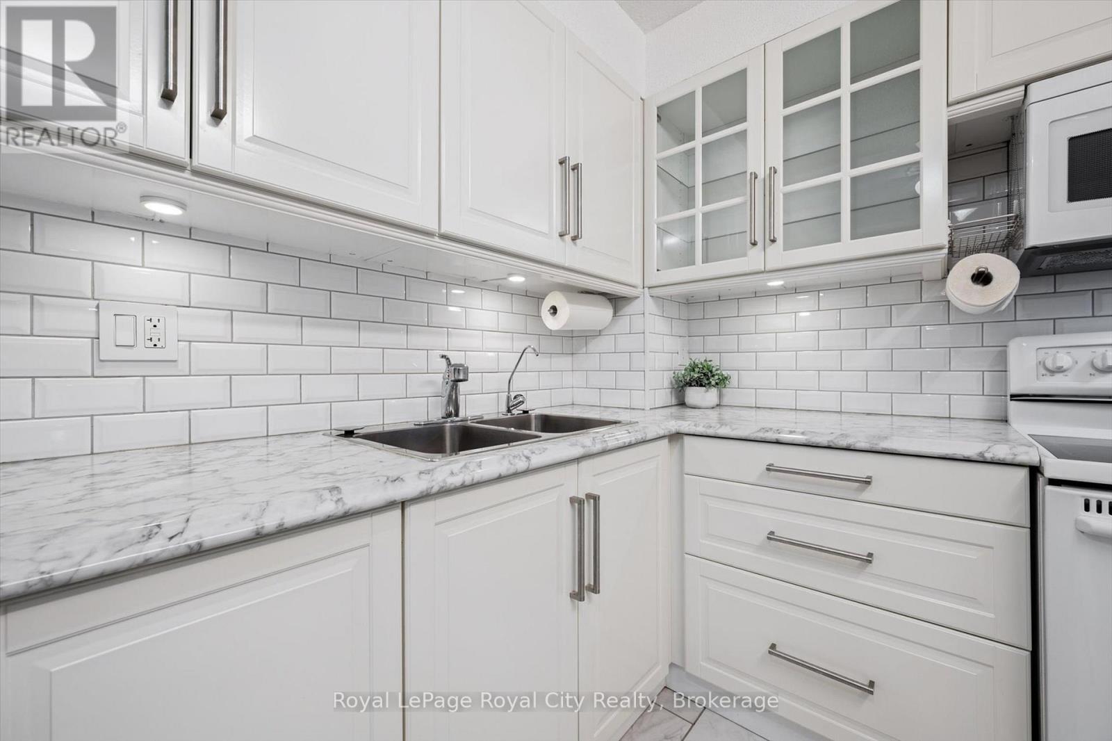 607 - 93 Westwood Road, Guelph, Ontario N1H 7J7 - Photo 20 - X12927604