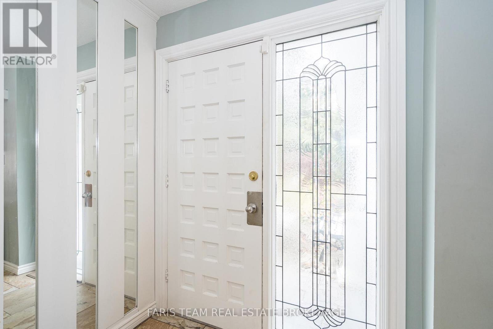 481 Islandview Lane, Midland, Ontario  L4R 5H4 - Photo 8 - S12926032