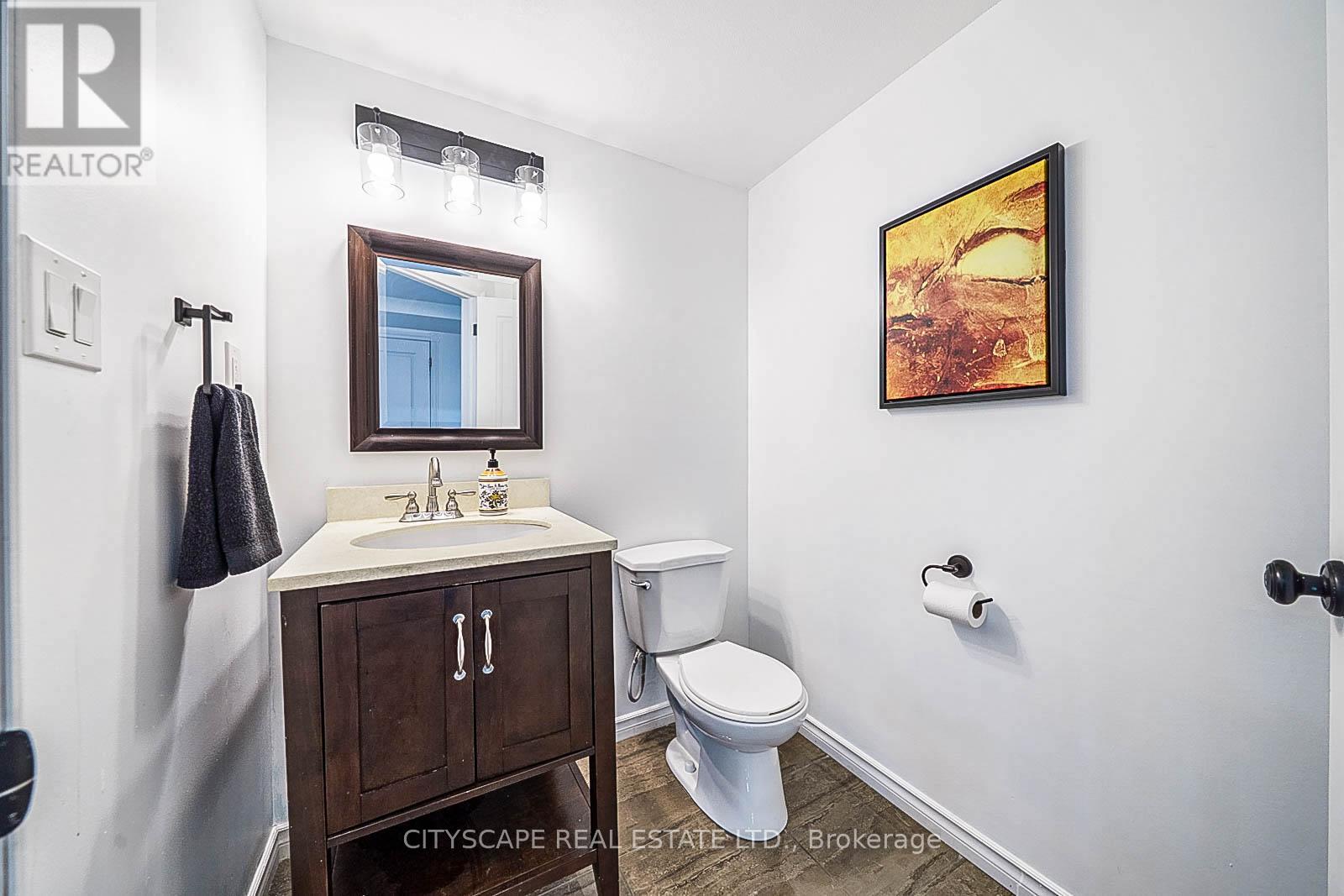 19 Staples Lane, Hamilton, Ontario L0R 1C0 - Photo 29 - X12922860