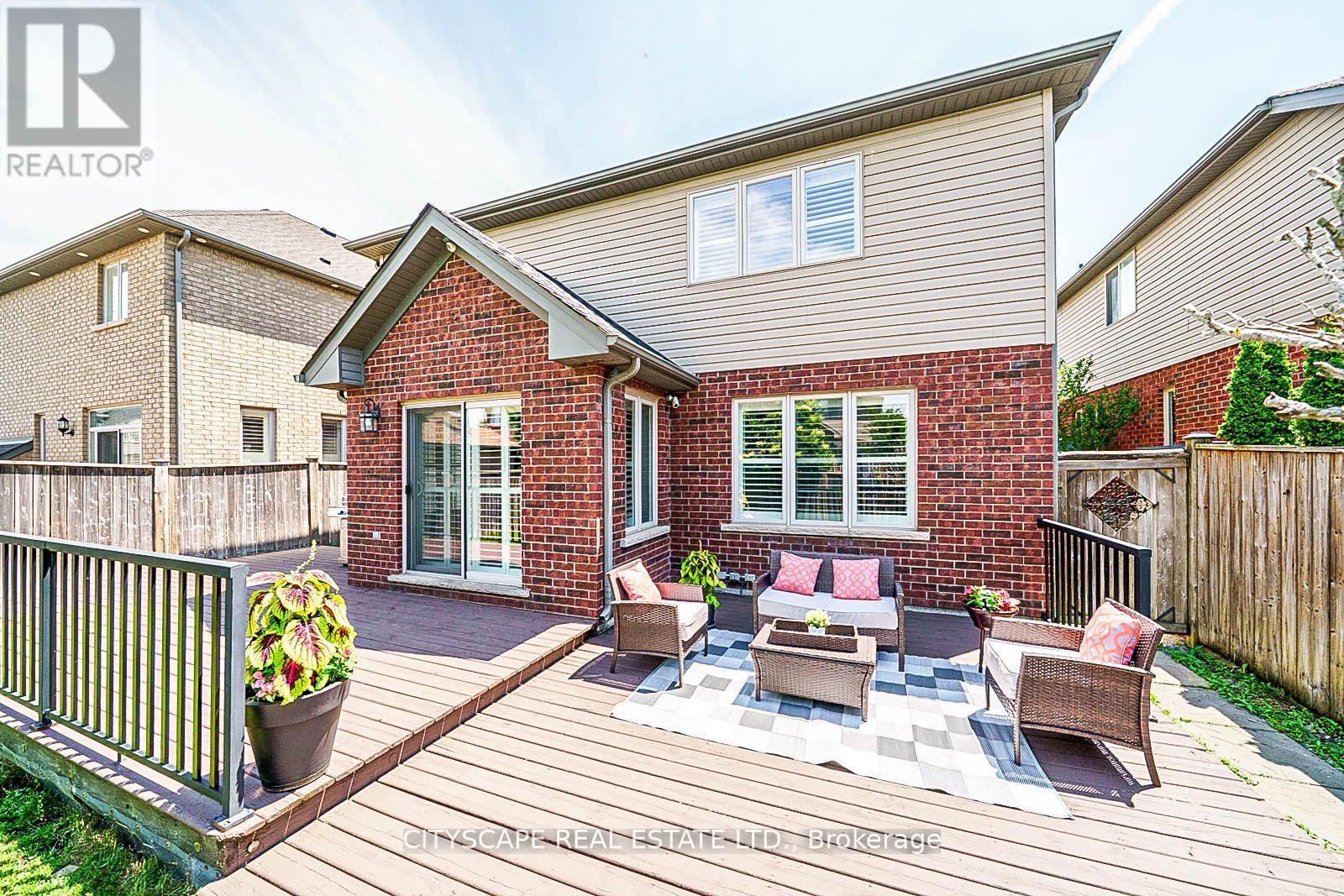 19 Staples Lane, Hamilton, Ontario L0R 1C0 - Photo 37 - X12922860