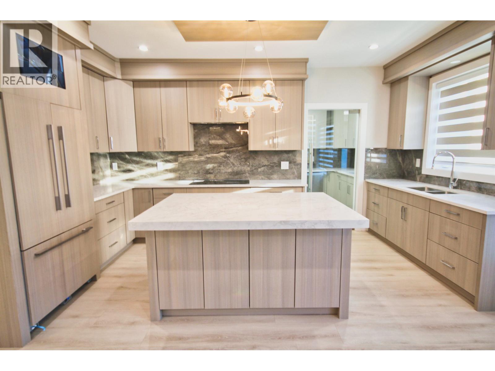 11891 Dunavon Place, Richmond, British Columbia  V7E 3M9 - Photo 5 - R3103181