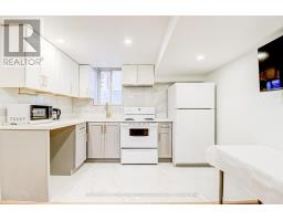 376 WHITBY SHORES GREENWAY, Whitby, Ontario