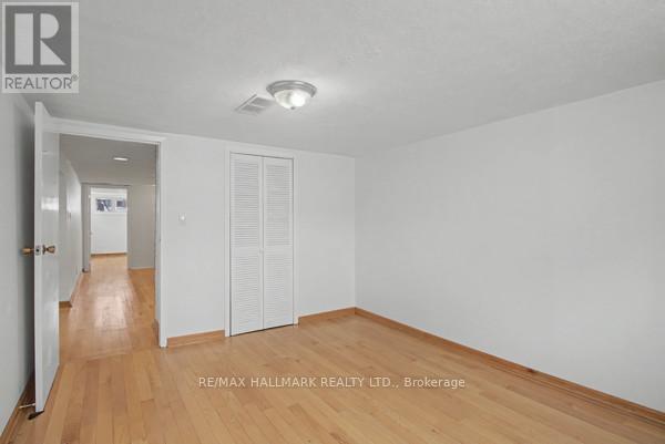 37 Avis Crescent, Toronto, Ontario  M4B 1B8 - Photo 21 - E12927600