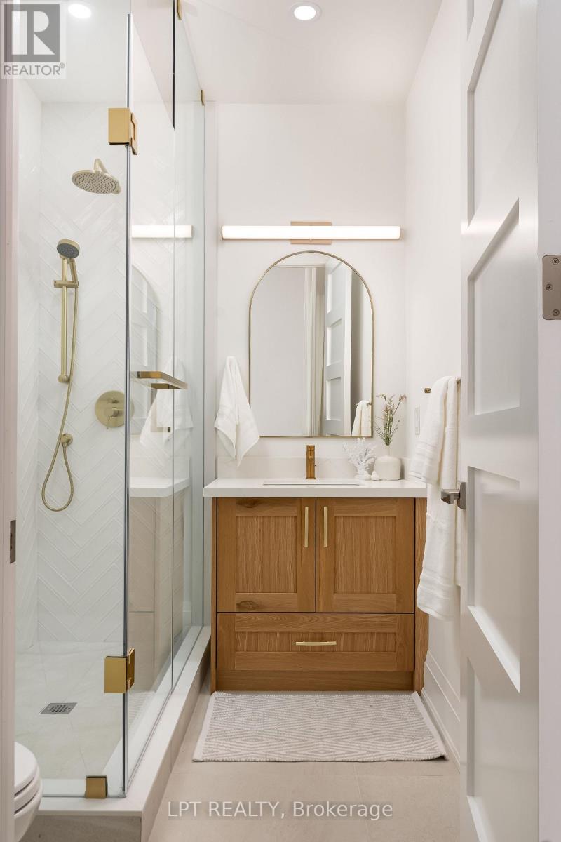 25 Pinery Lane, Georgina, Ontario  L0E 1L0 - Photo 23 - N12927472