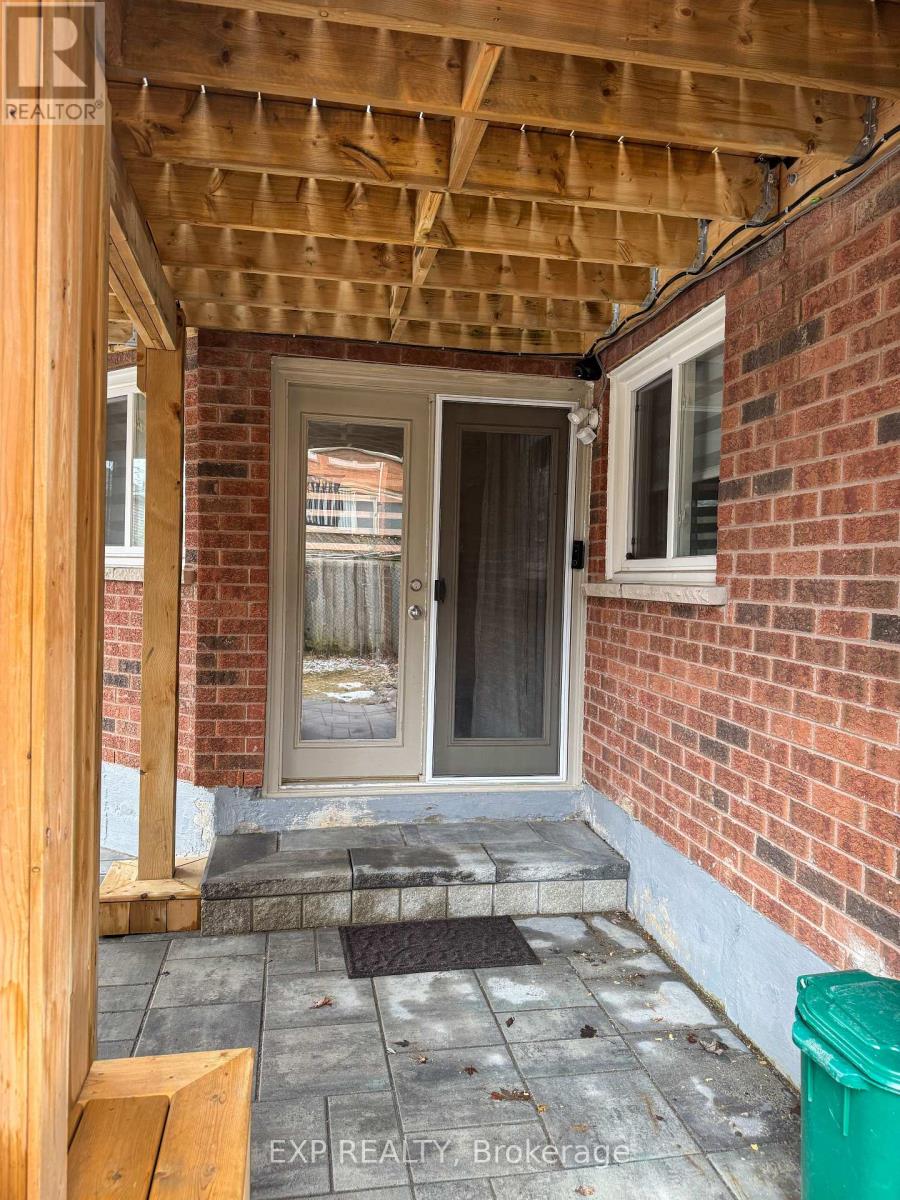 Basement - 364 Kirby Crescent, Newmarket, Ontario  L3X 1G8 - Photo 11 - N12927584