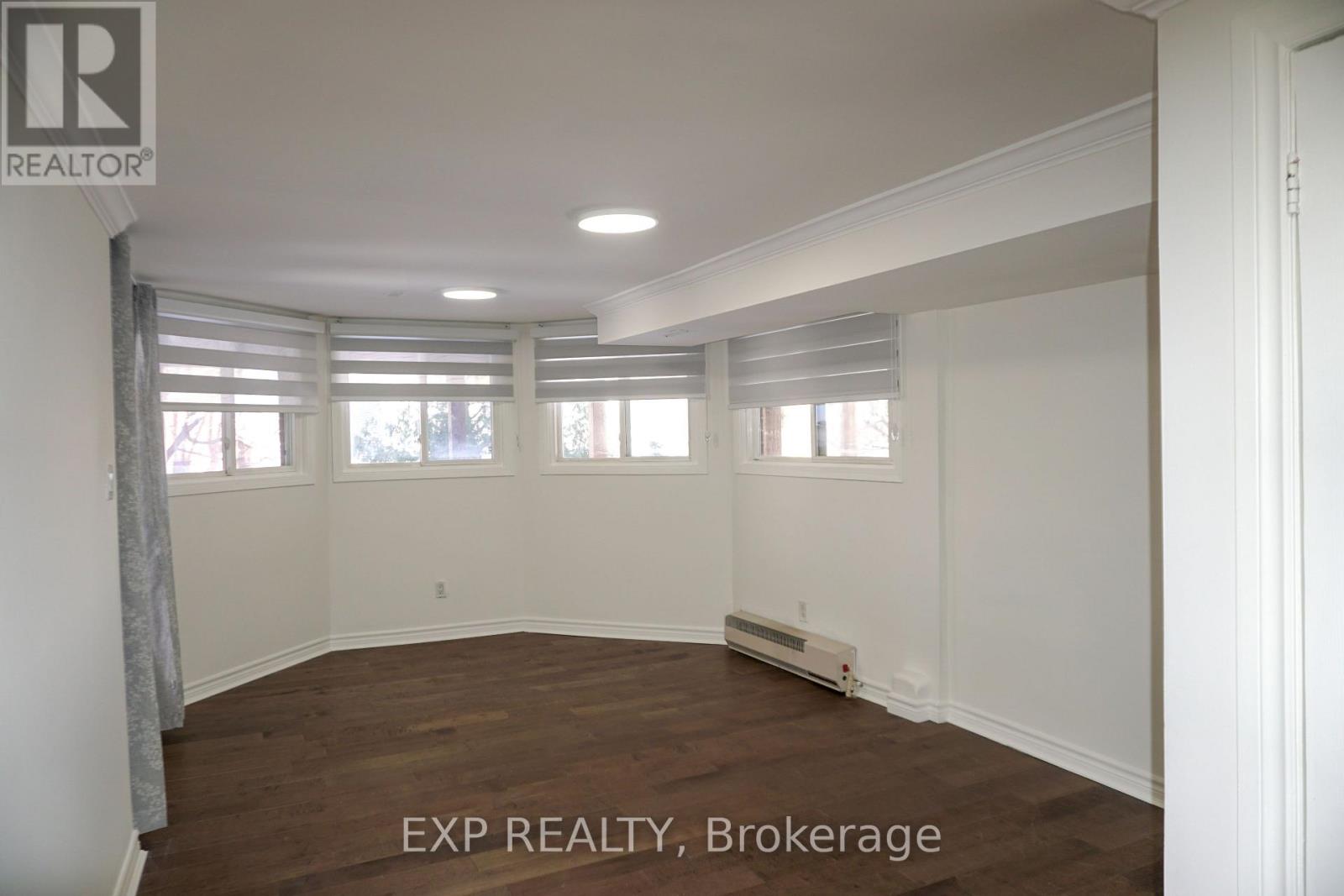 Basement - 364 Kirby Crescent, Newmarket, Ontario  L3X 1G8 - Photo 2 - N12927584