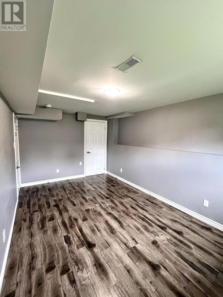 Lower - 16 Herrell Avenue, Barrie, Ontario  L4N 6T5 - Photo 10 - S12927546