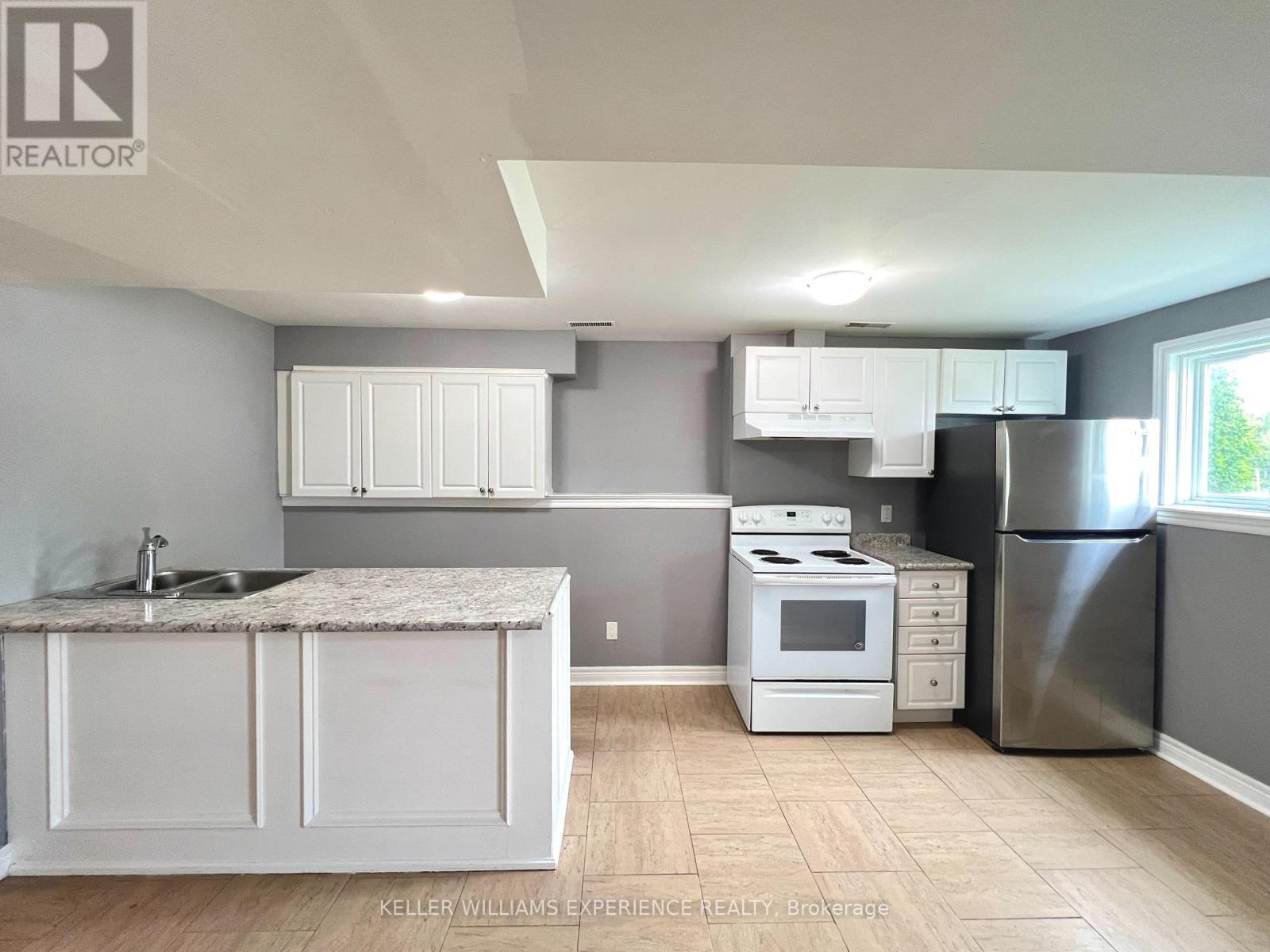 Lower - 16 Herrell Avenue, Barrie, Ontario  L4N 6T5 - Photo 4 - S12927546