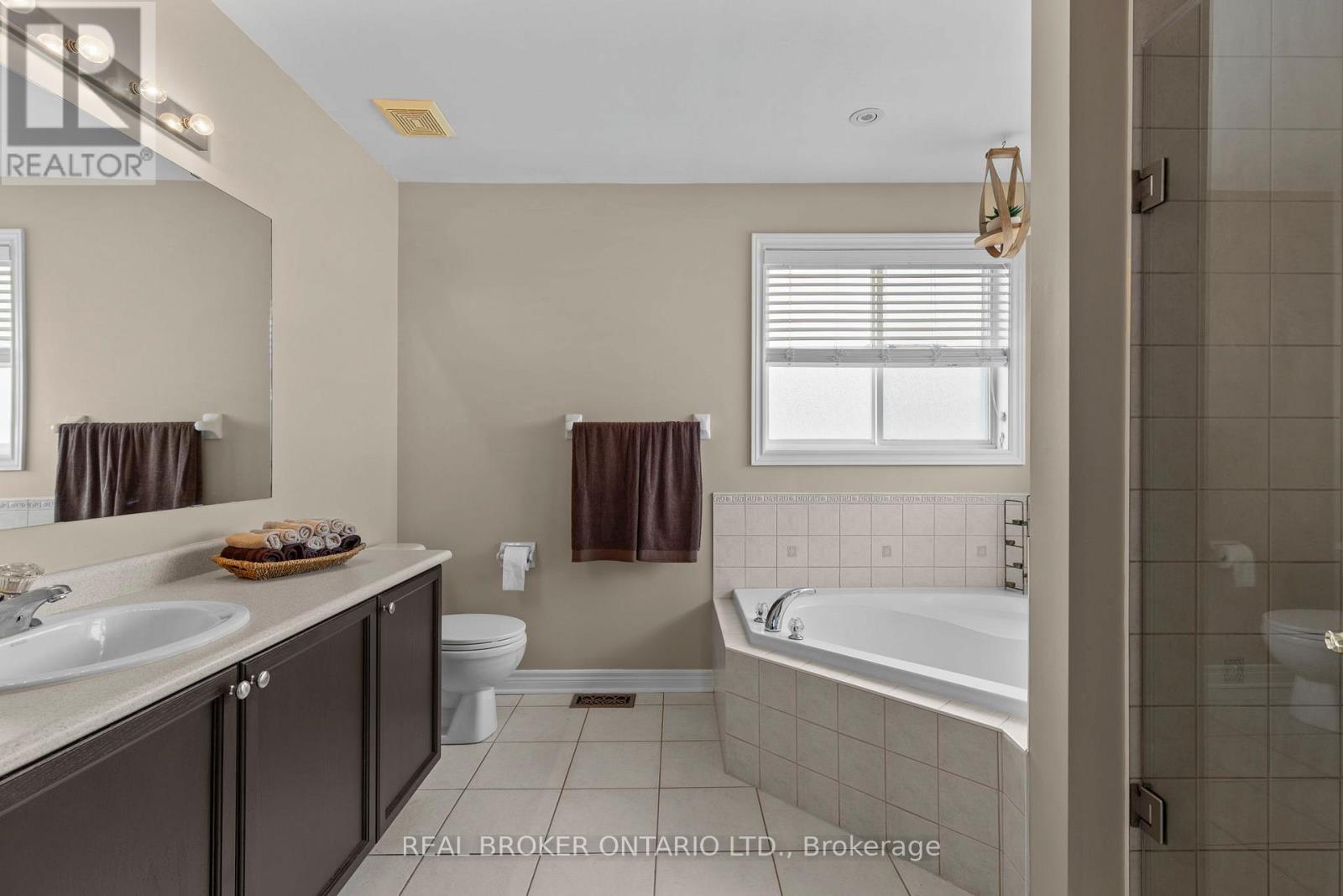 17 Cranberry Lane, Barrie, Ontario  L4N 0Z1 - Photo 25 - S12927564