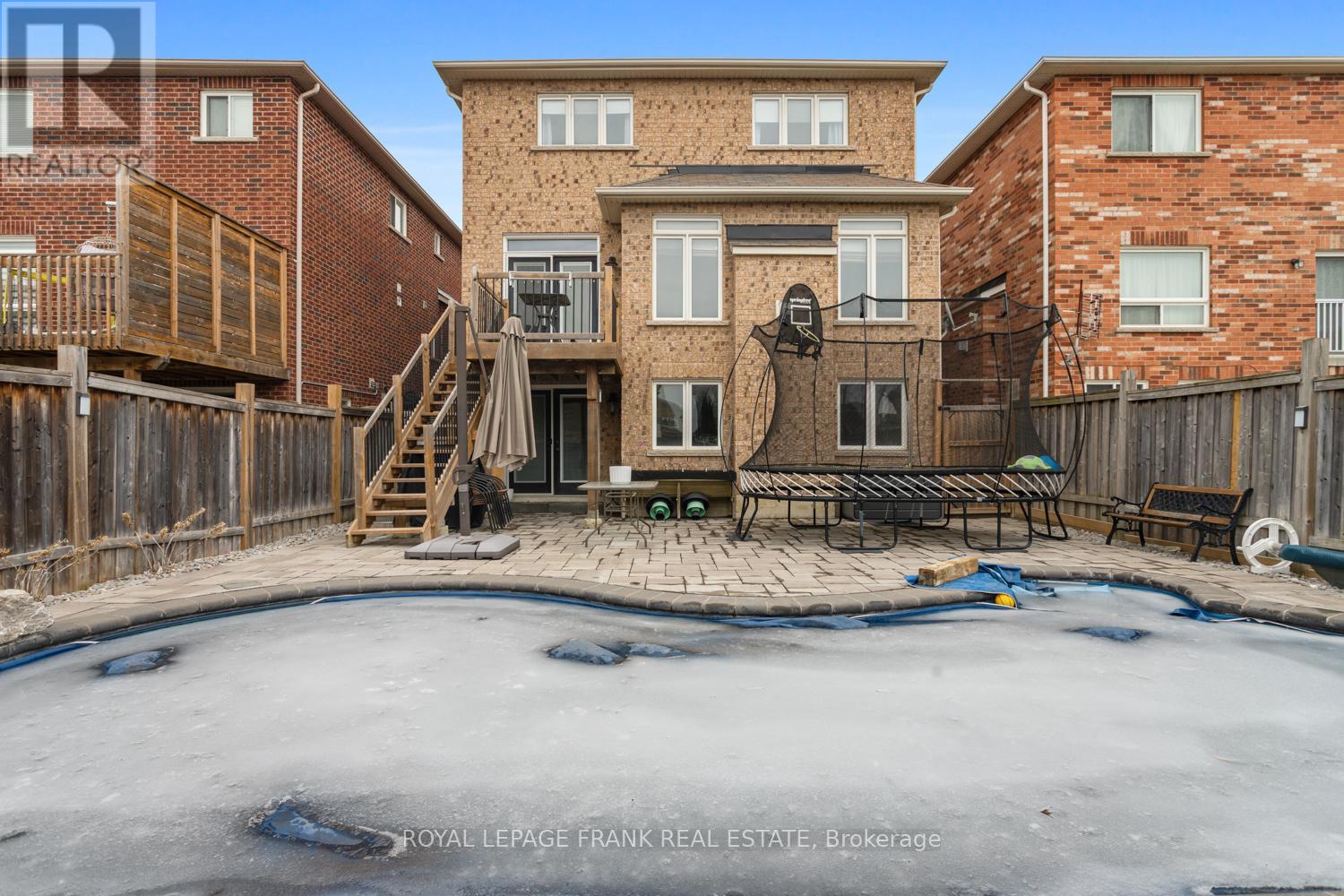 1612 Rockaway Street, Oshawa, Ontario  L1K 0L8 - Photo 3 - E12922972