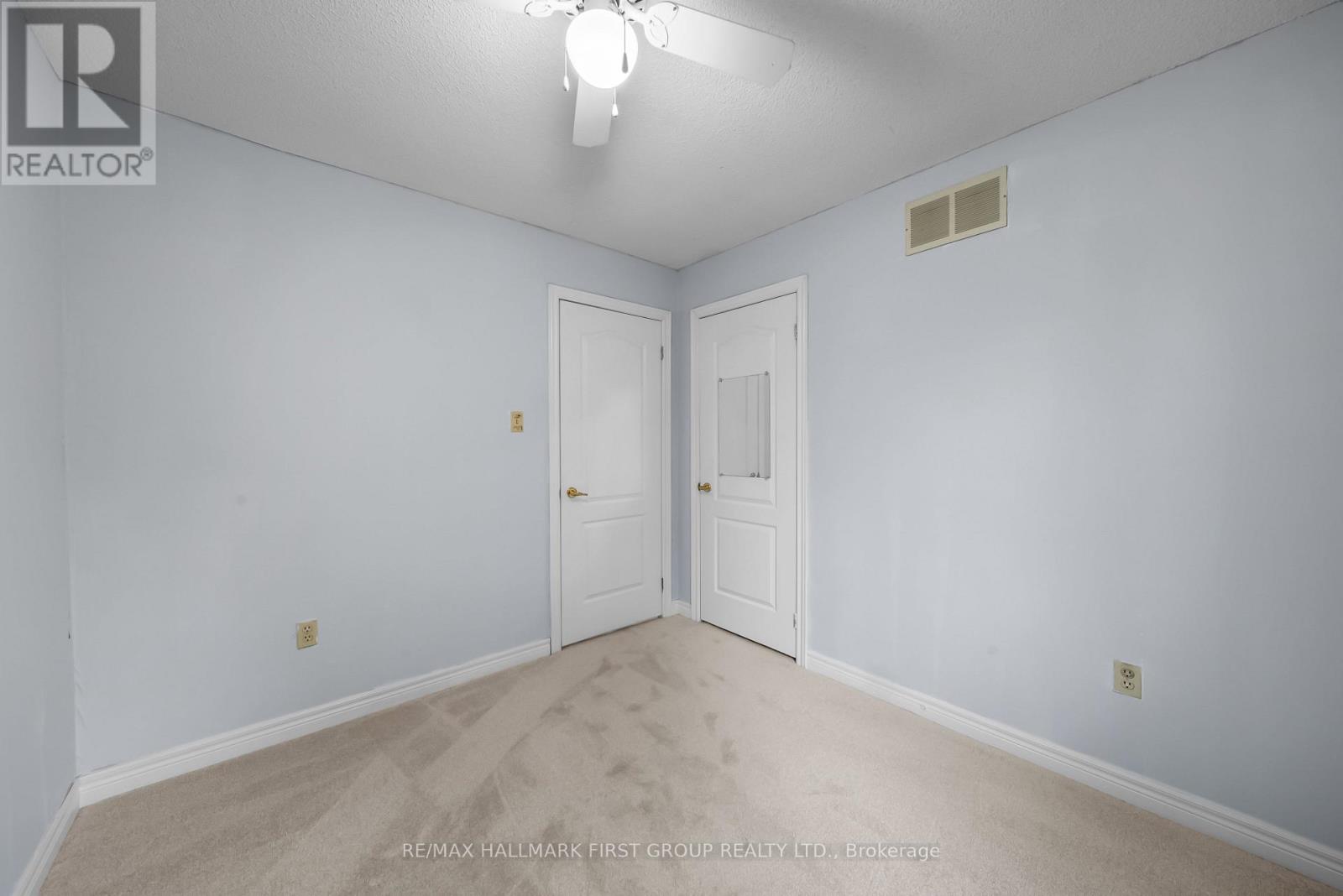 10 Ontario Street, Halton Hills, Ontario  L7G 3K6 - Photo 21 - W12927480