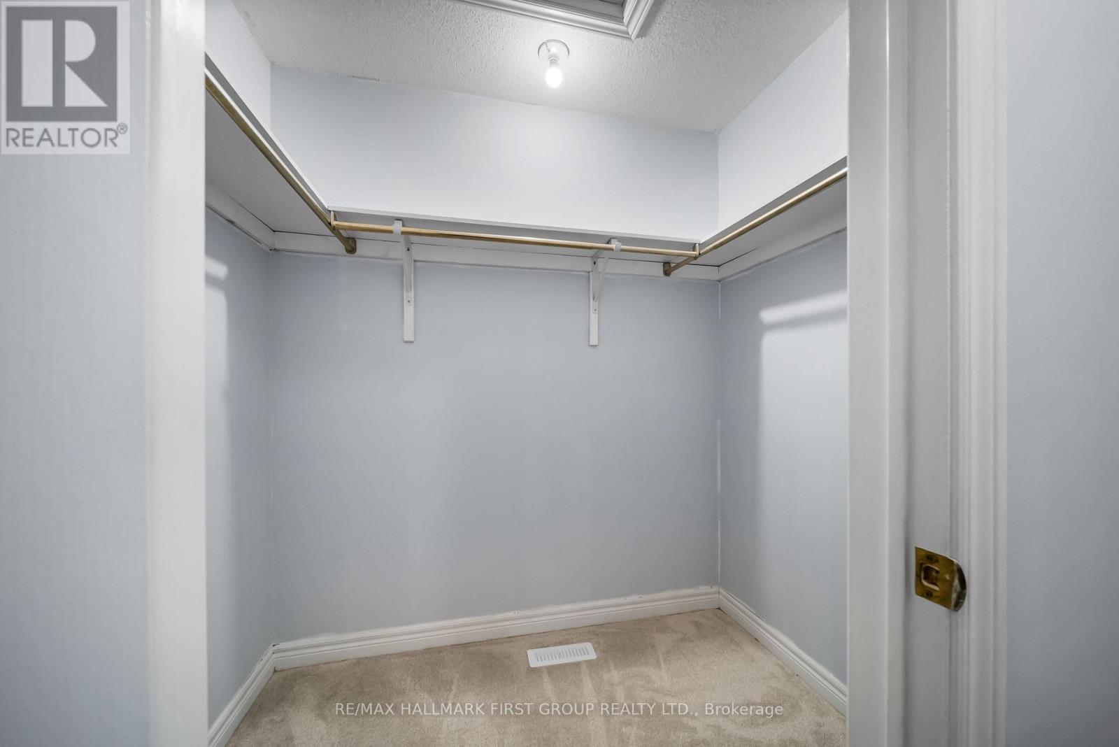 10 Ontario Street, Halton Hills, Ontario  L7G 3K6 - Photo 30 - W12927480