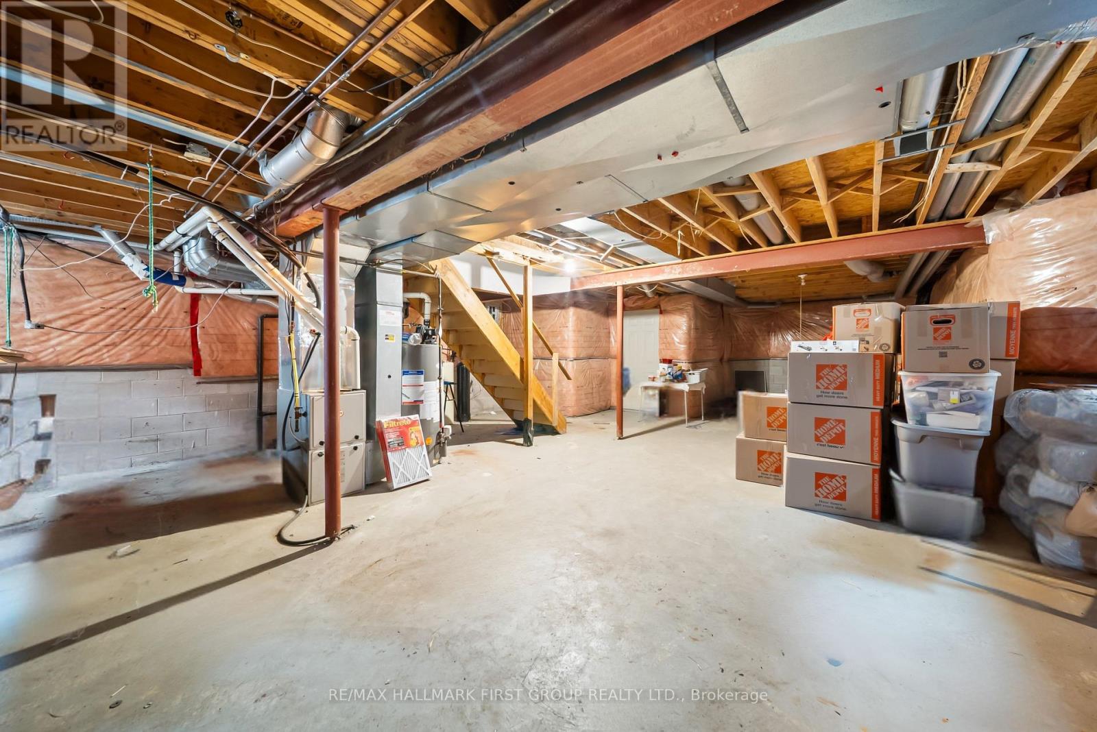 10 Ontario Street, Halton Hills, Ontario  L7G 3K6 - Photo 33 - W12927480