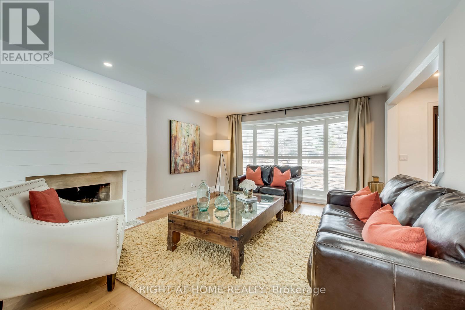 204 Walkers Line, Burlington, Ontario  L7N 2C3 - Photo 17 - W12927510