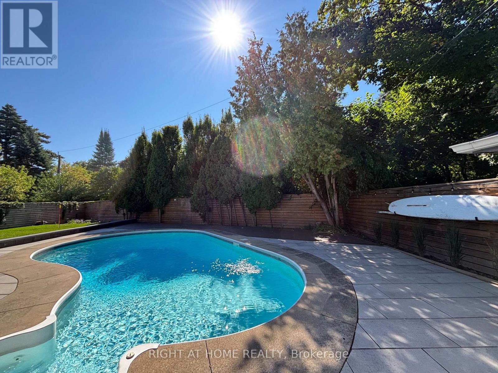 204 Walkers Line, Burlington, Ontario  L7N 2C3 - Photo 30 - W12927510