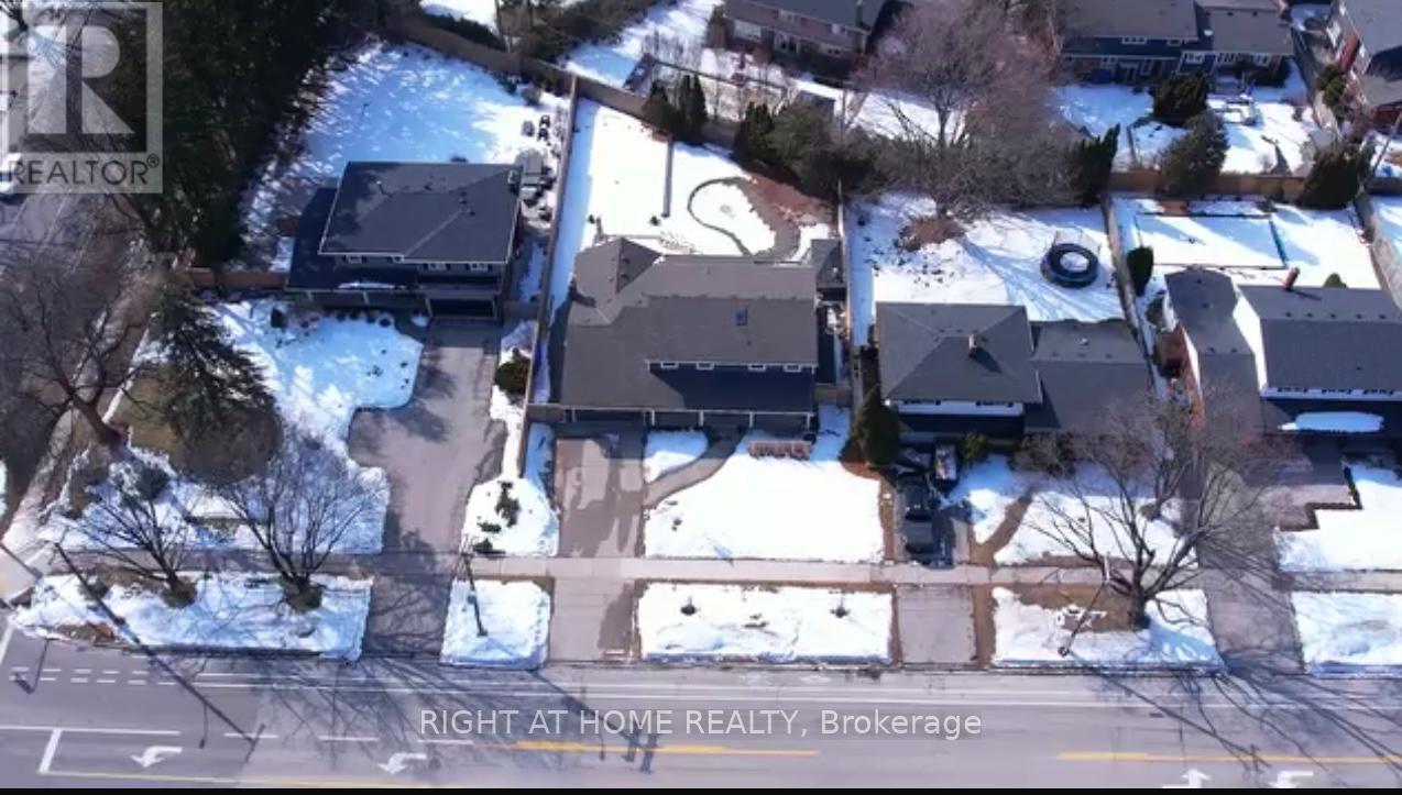 204 Walkers Line, Burlington, Ontario  L7N 2C3 - Photo 35 - W12927510