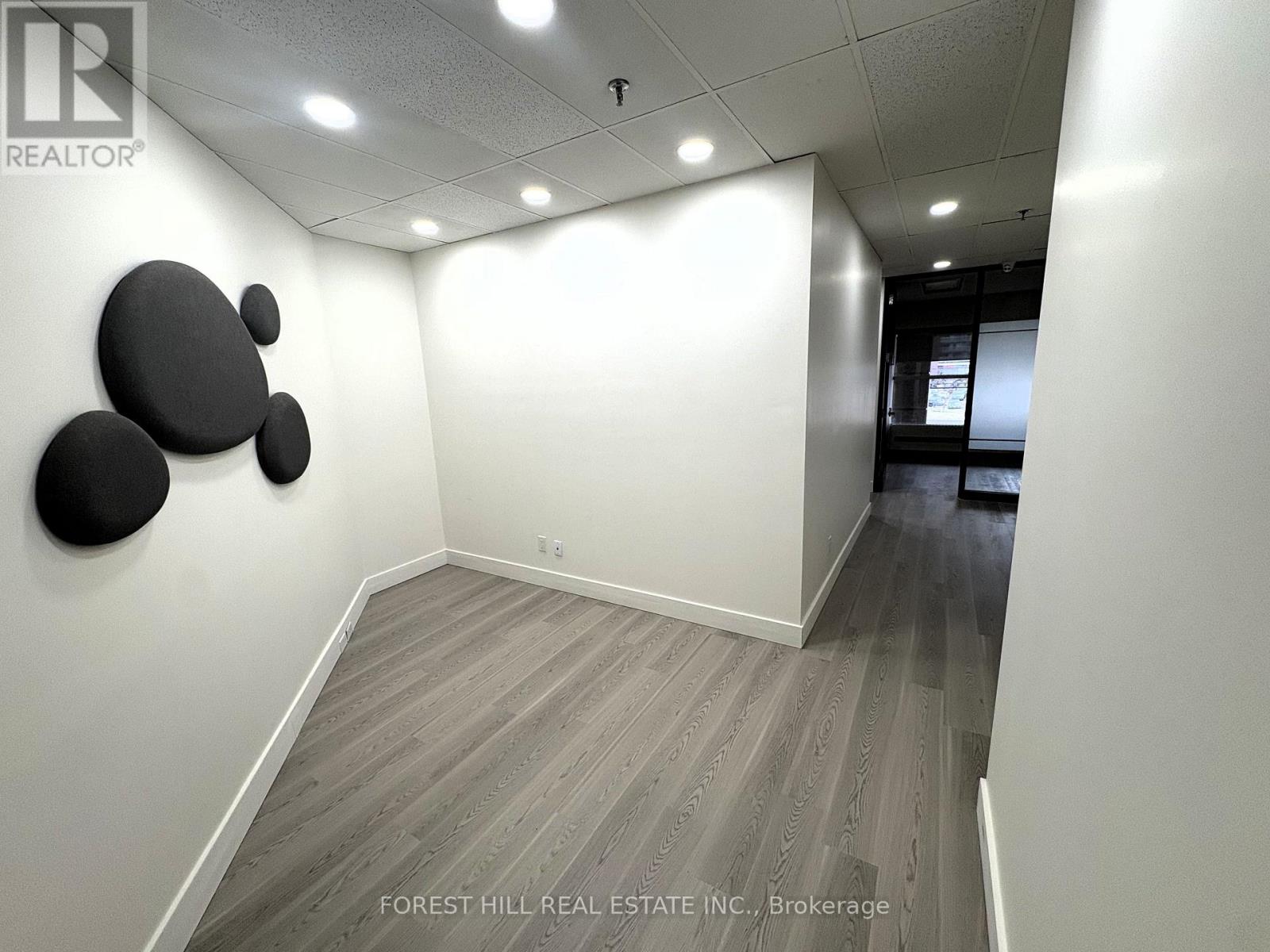 200 Suite 34,35,36,36a - 350 Burnhamthorpe Road W, Mississauga, Ontario L5B 3J1 - Photo 17 - W12927560