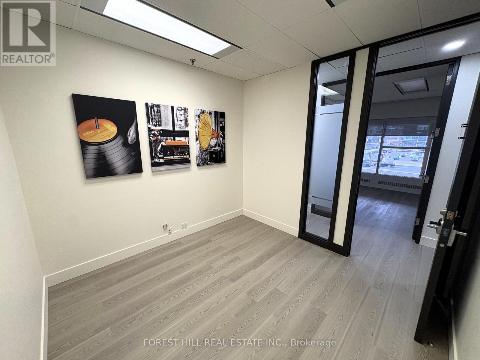 200 Suite 34,35,36,36a - 350 Burnhamthorpe Road W, Mississauga, Ontario L5B 3J1 - Photo 21 - W12927560