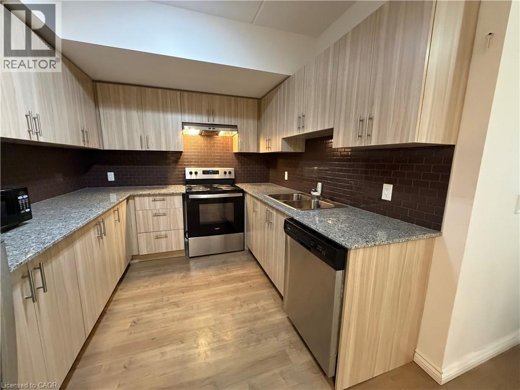 275 Larch Street Unit# B112, Waterloo, Ontario  N2L 3R2 - Photo 12 - 40815583