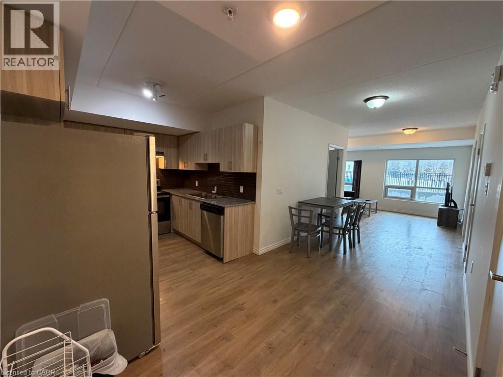 275 Larch Street Unit# B112, Waterloo, Ontario  N2L 3R2 - Photo 7 - 40815583