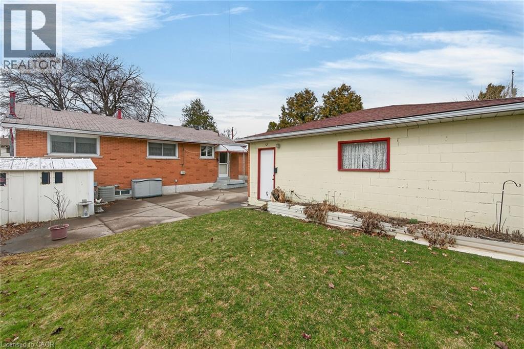 21 Bluebird Avenue, Hamilton, Ontario  L9A 3W4 - Photo 42 - 40815032