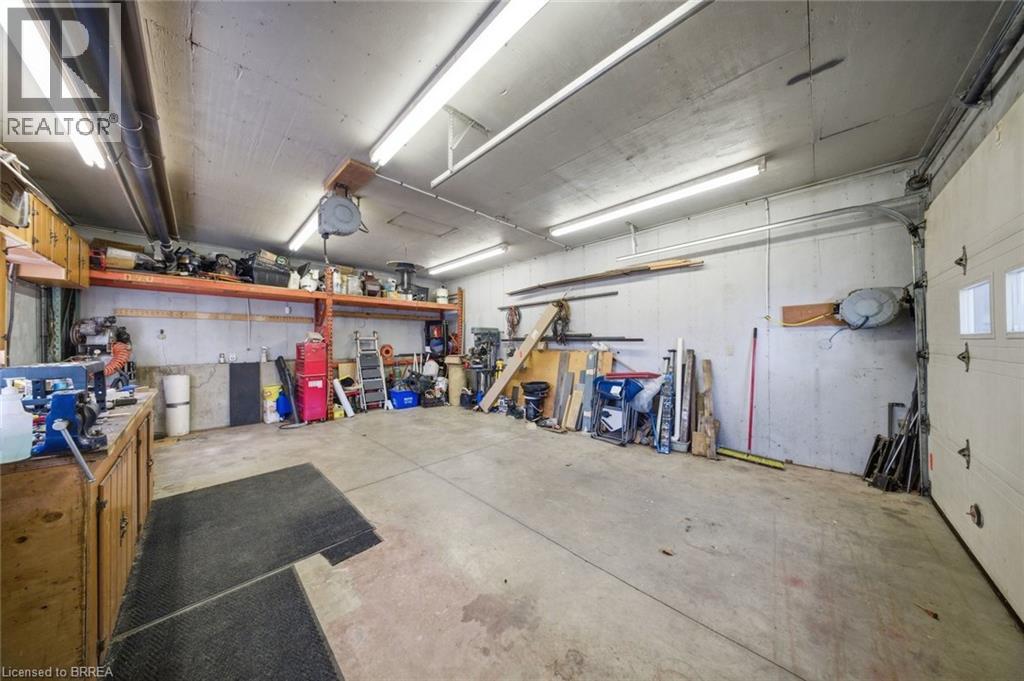 136 Woodlawn Ave Avenue, Brantford, Ontario  N3R 6S2 - Photo 37 - 40812331