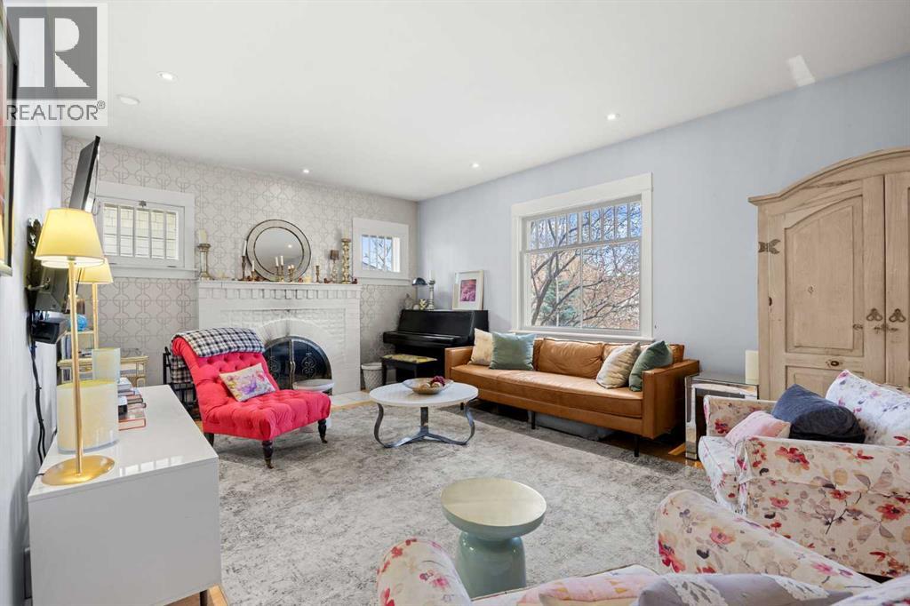 1431 Shelbourne Street SW, Calgary, Alberta  T3C 2L1 - Photo 5 - A2288286